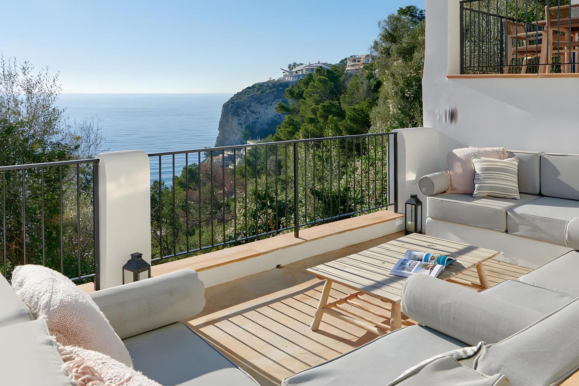 Mallorquin Oasis, In Port Villa *