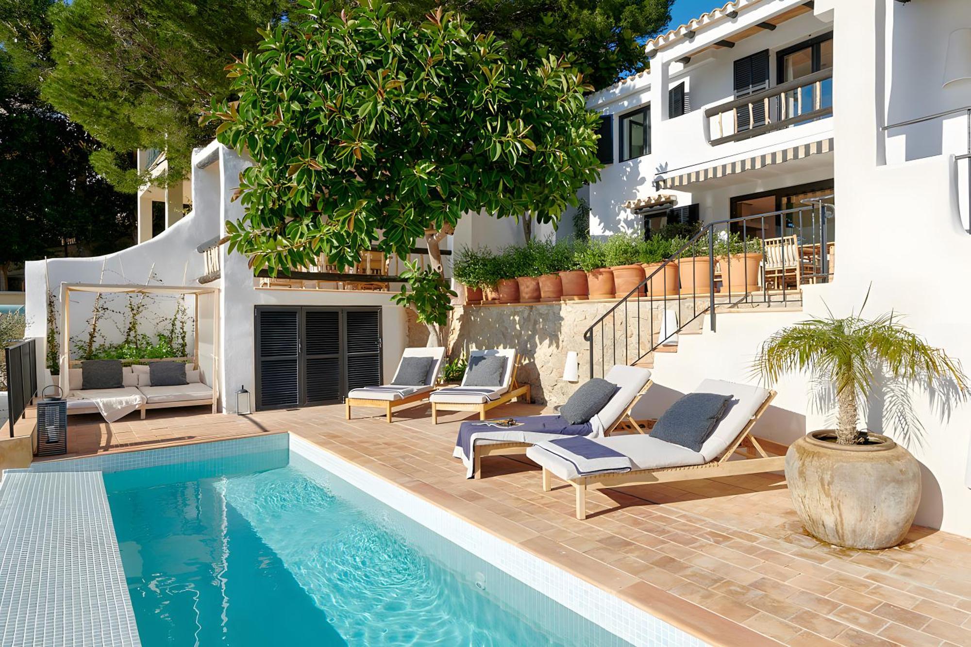 Mallorquin Oasis, In Port Villa *